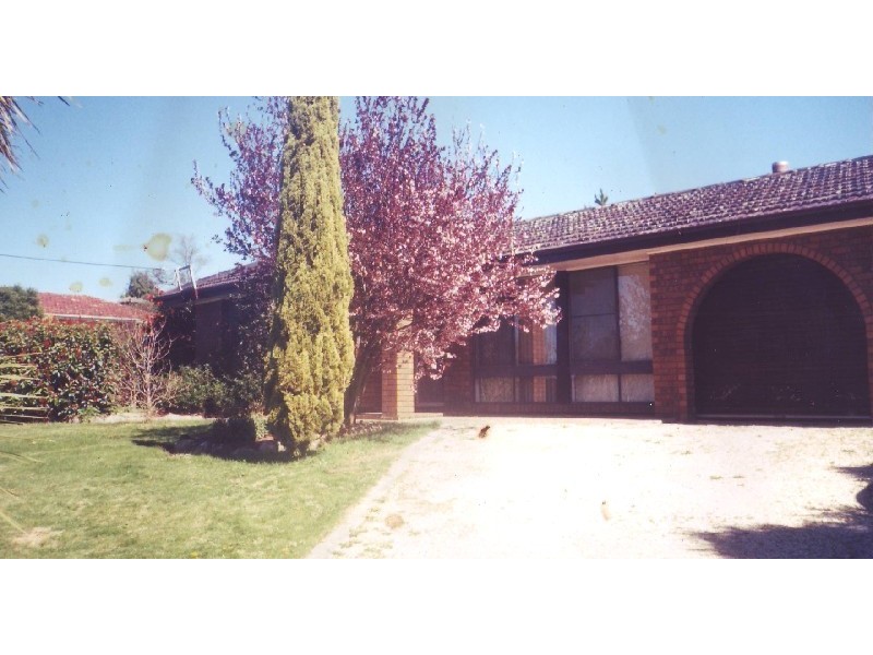 17 Villiers Road, Moss Vale NSW 2577