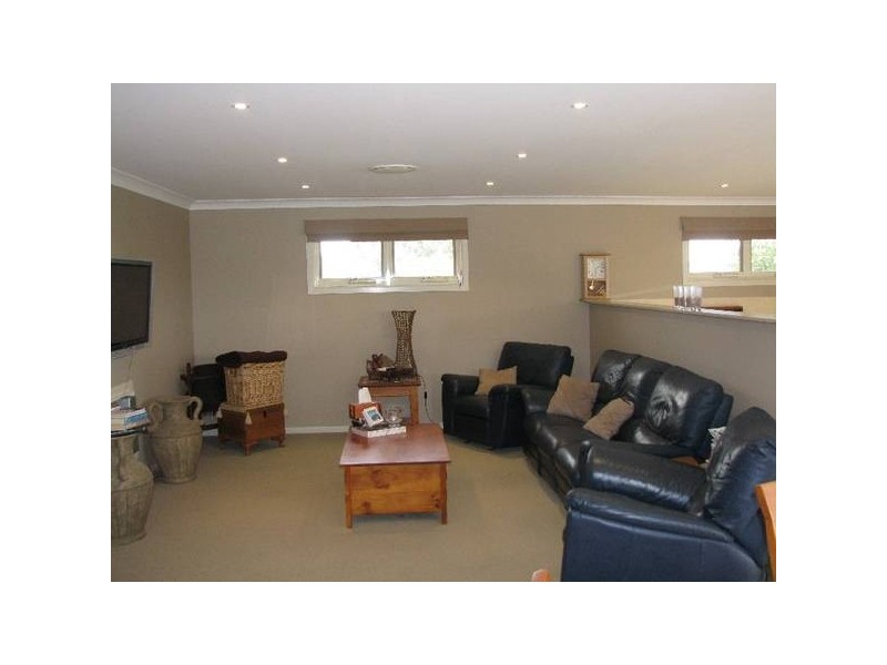 31 Kennedy Close, Moss Vale NSW 2577