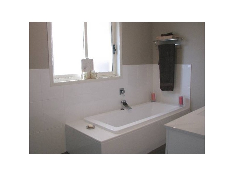 31 Kennedy Close, Moss Vale NSW 2577