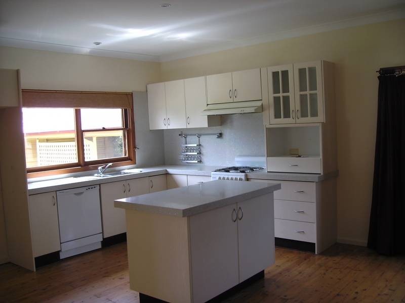 71 Throsby Street, Moss Vale NSW 2577