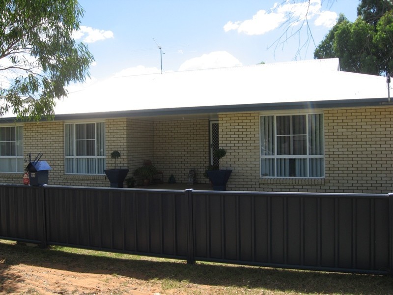 22 Beasley, Chinchilla QLD 4413