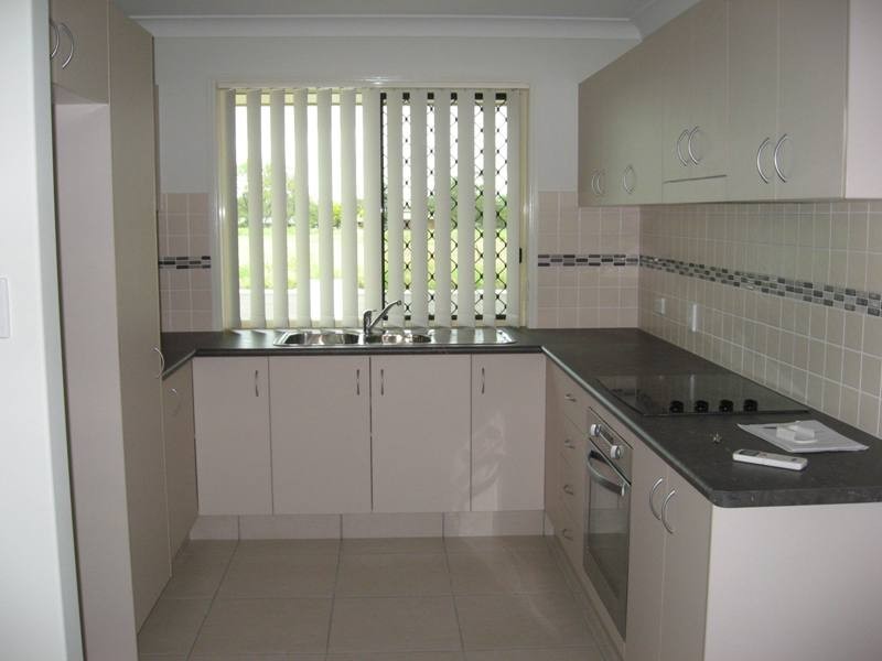 1/17 Luscombe Street, Chinchilla QLD 4413