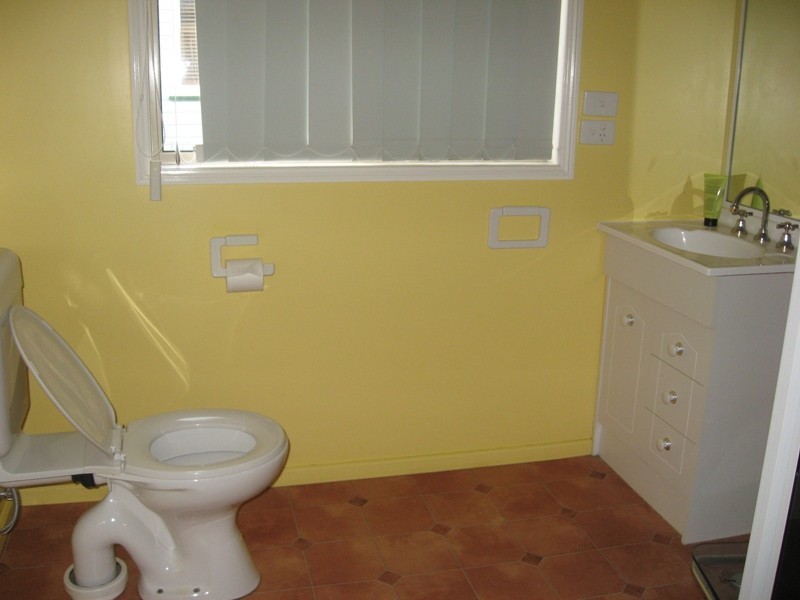 60 Bell, Chinchilla QLD 4413