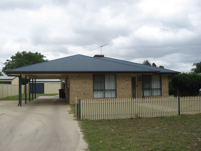 84 Rodger, Chinchilla QLD 4413