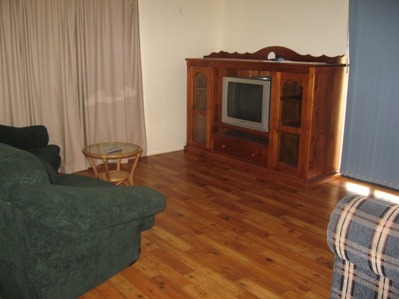 84 Rodger, Chinchilla QLD 4413