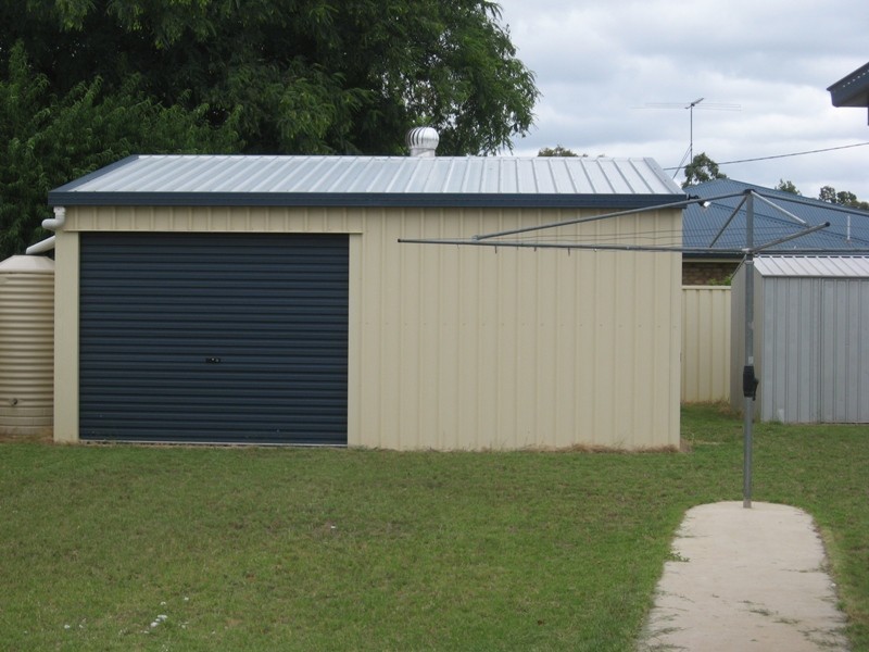 84 Rodger, Chinchilla QLD 4413