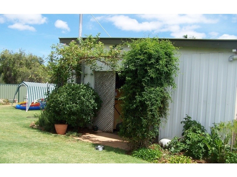 57 Zeller, Chinchilla QLD 4413