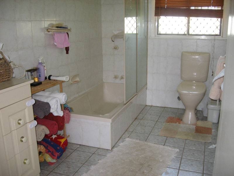 69 Wambo, Chinchilla QLD 4413
