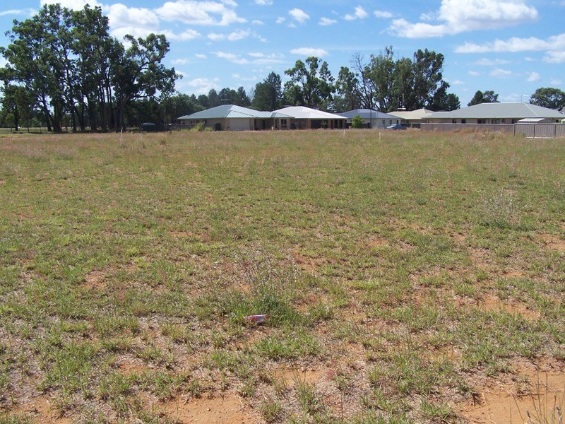 Sommerfeld Crescent, Chinchilla QLD 4413