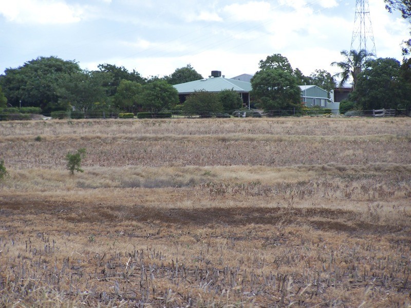 Mullers Road, Chinchilla QLD 4413