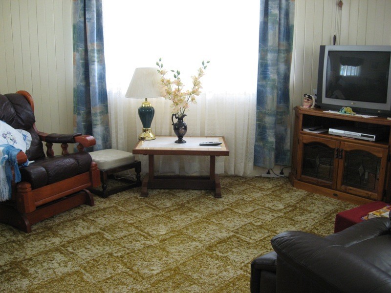 2 Little, Chinchilla QLD 4413