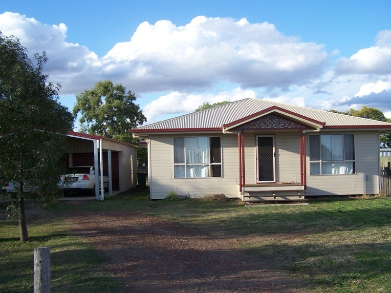 53 William Street, Jandowae QLD 4410