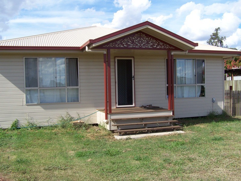 53 William Street, Jandowae QLD 4410