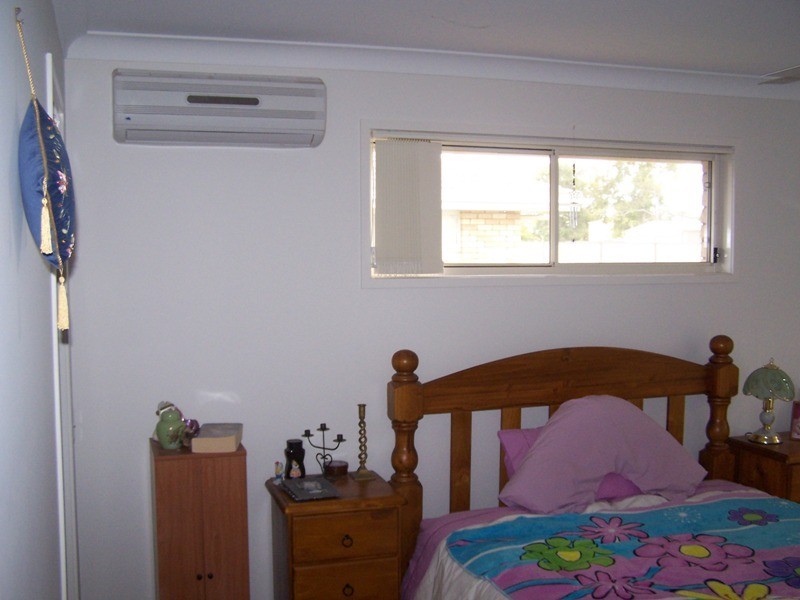 8 Back Avenue, Chinchilla QLD 4413