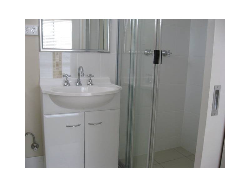 2/3 Davidson Court, Chinchilla QLD 4413