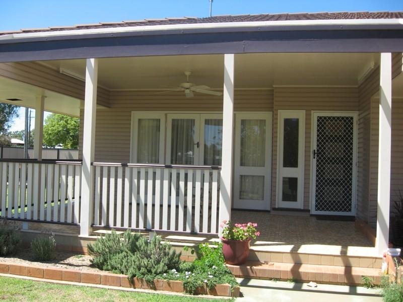 46-48 Glasson Street, Chinchilla QLD 4413