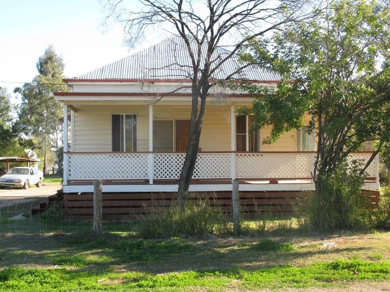 36 Davis Street, Chinchilla QLD 4413