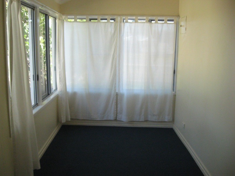 33 Russell Street, Chinchilla QLD 4413