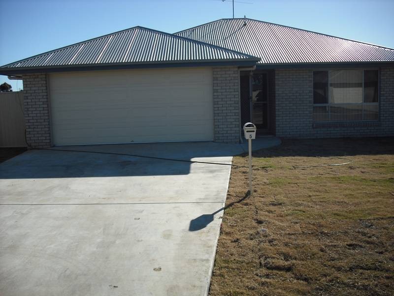 5 Hurse Street, Chinchilla QLD 4413
