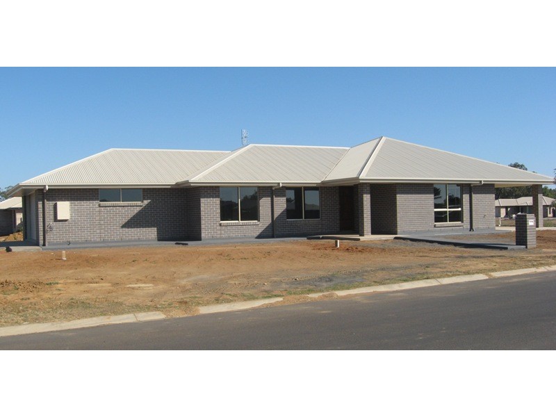 1 Irwin Street, Chinchilla QLD 4413