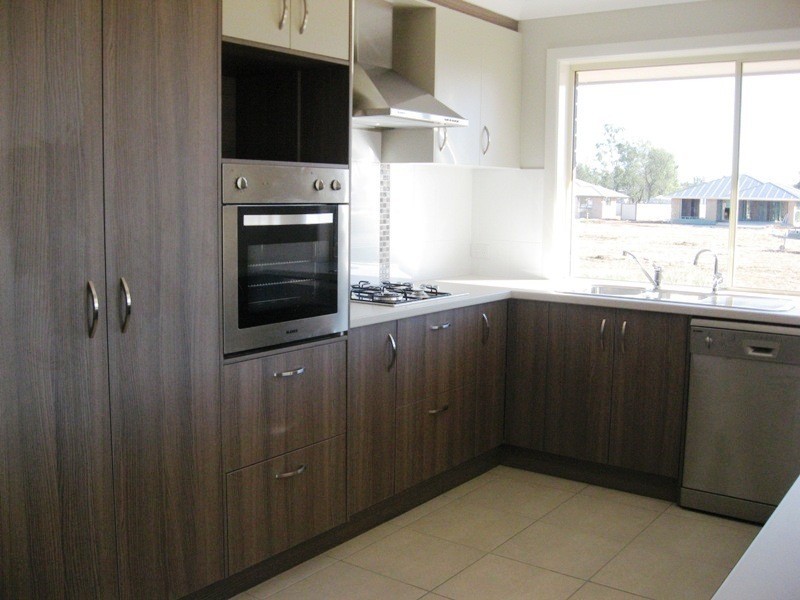 1 Irwin Street, Chinchilla QLD 4413