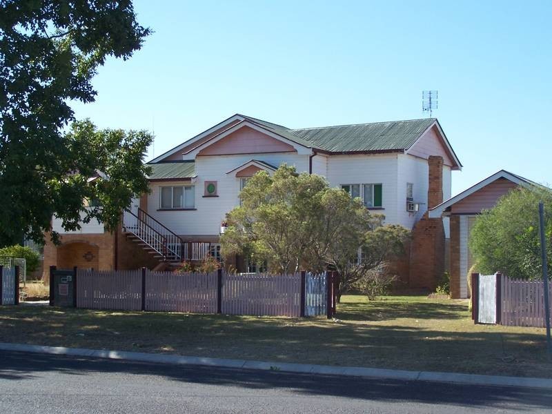 16 Canaga Street, Chinchilla QLD 4413