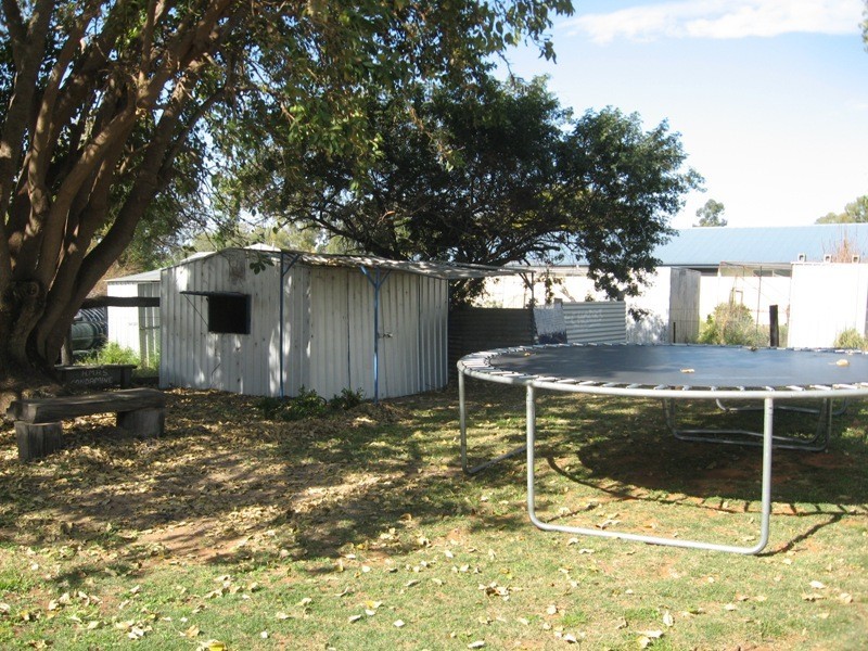 16 Colamba Street, Chinchilla QLD 4413