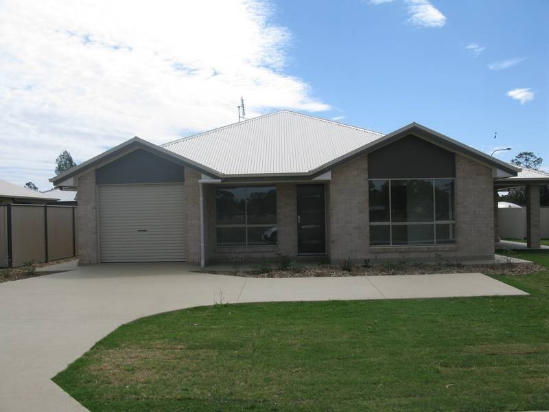 Unit 2/Lot 10 Skewis Street, Chinchilla QLD 4413