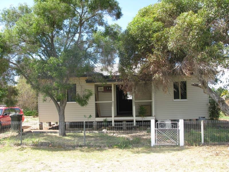 21 Wood Street, Chinchilla QLD 4413
