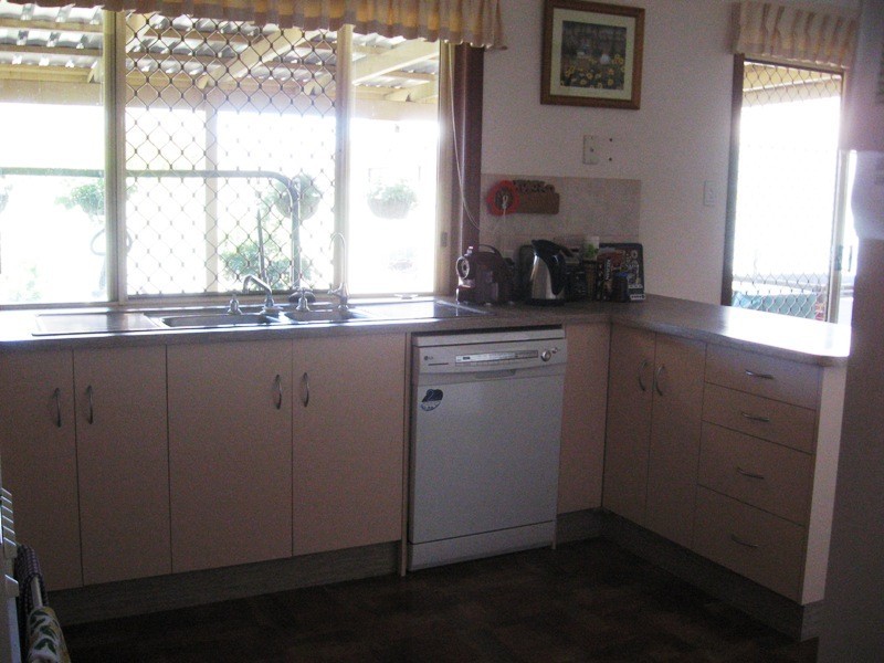 37 Beasley Street, Chinchilla QLD 4413