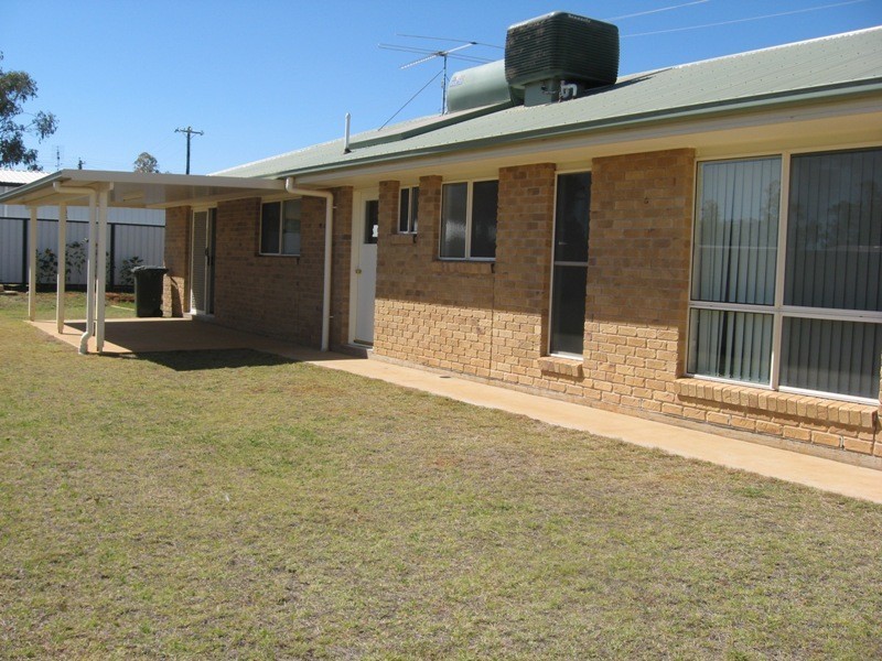 A/3 Foster Street, Chinchilla QLD 4413