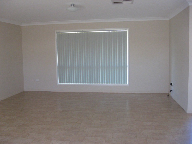 B/3 Foster Street, Chinchilla QLD 4413