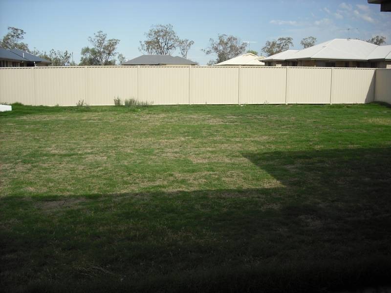 4 Hurse Street, Chinchilla QLD 4413