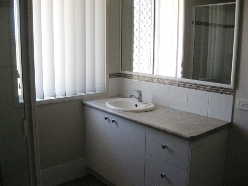 11 Luscombe Street, Chinchilla QLD 4413