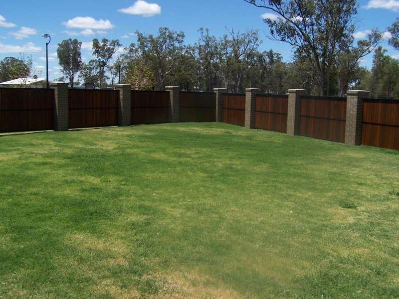 1 Sommerefeld Cresent, Chinchilla QLD 4413