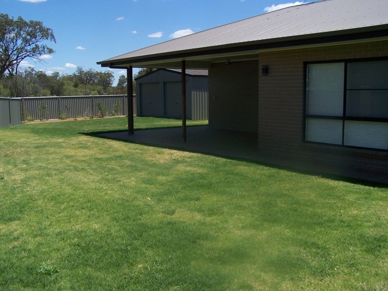 1 Sommerefeld Cresent, Chinchilla QLD 4413