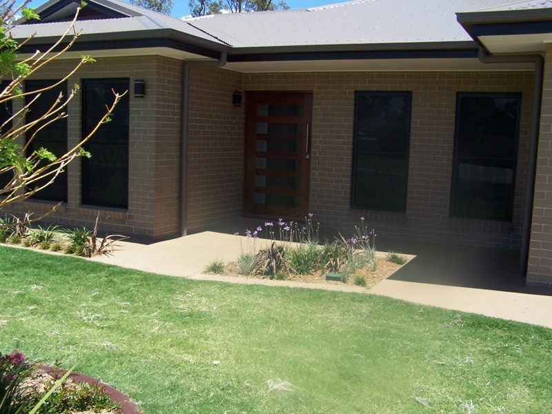 1 Sommerefeld Cresent, Chinchilla QLD 4413