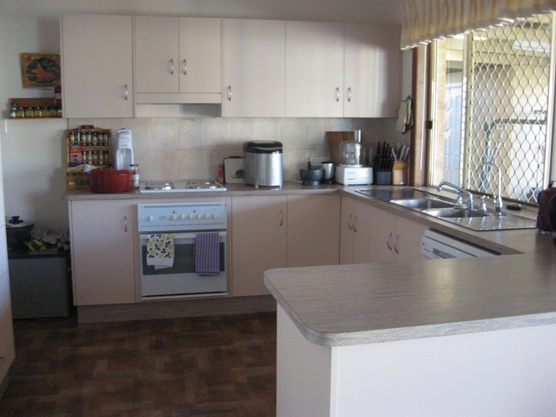 37 Beasley Street, Chinchilla QLD 4413