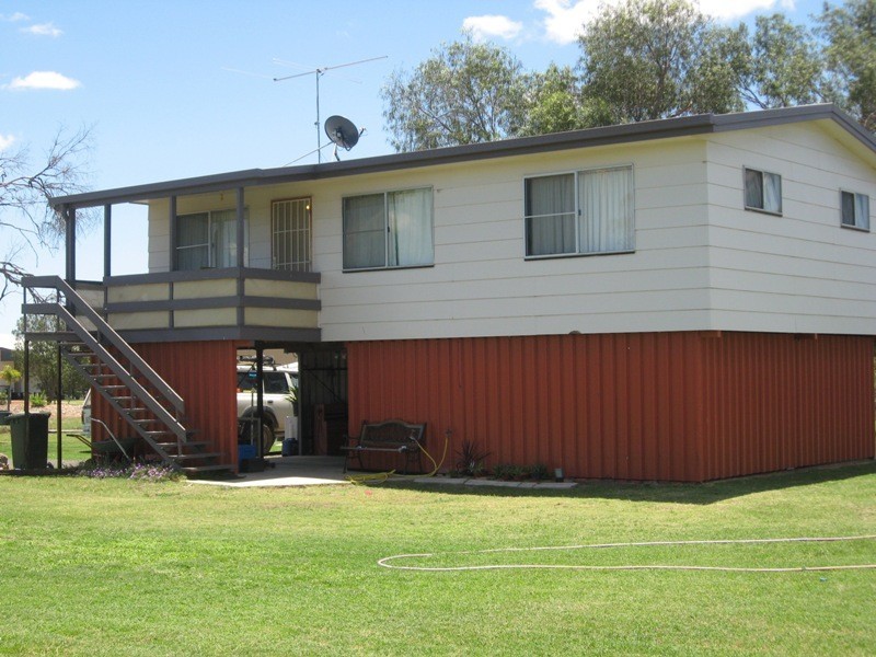 26 Parsons Street, Chinchilla QLD 4413