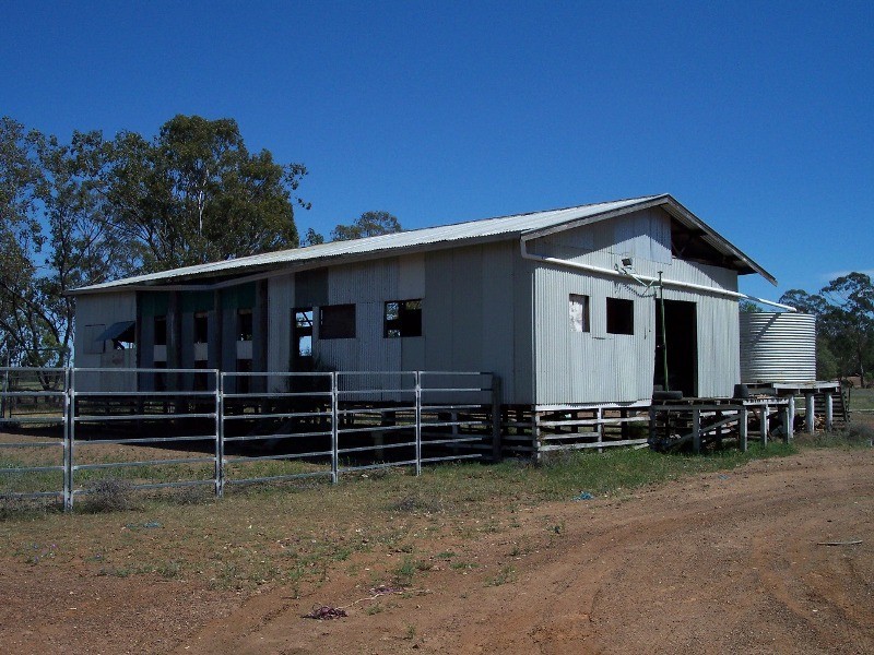 574 Windemere Road, Glenmorgan QLD 4423