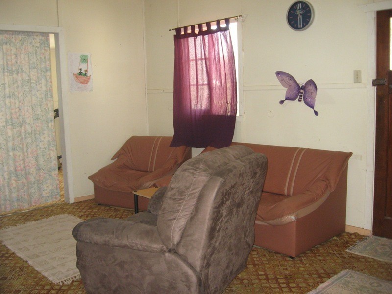 17 Burbank Street, Chinchilla QLD 4413