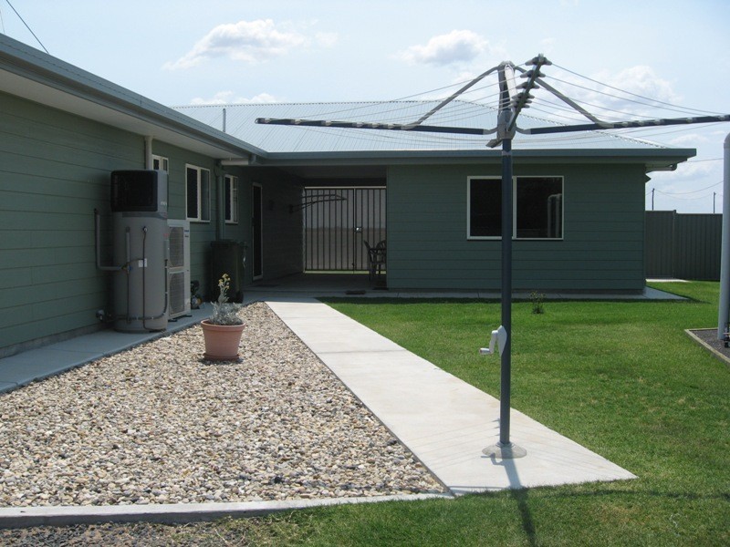 100 Ainsworth Street, Chinchilla QLD 4413