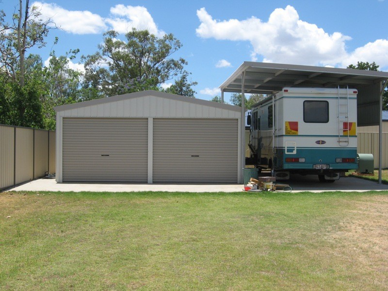 4 Back Ave, Chinchilla QLD 4413