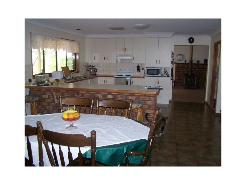 351 Windmill Road, Chinchilla QLD 4413