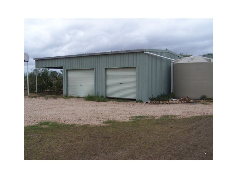 351 Windmill Road, Chinchilla QLD 4413