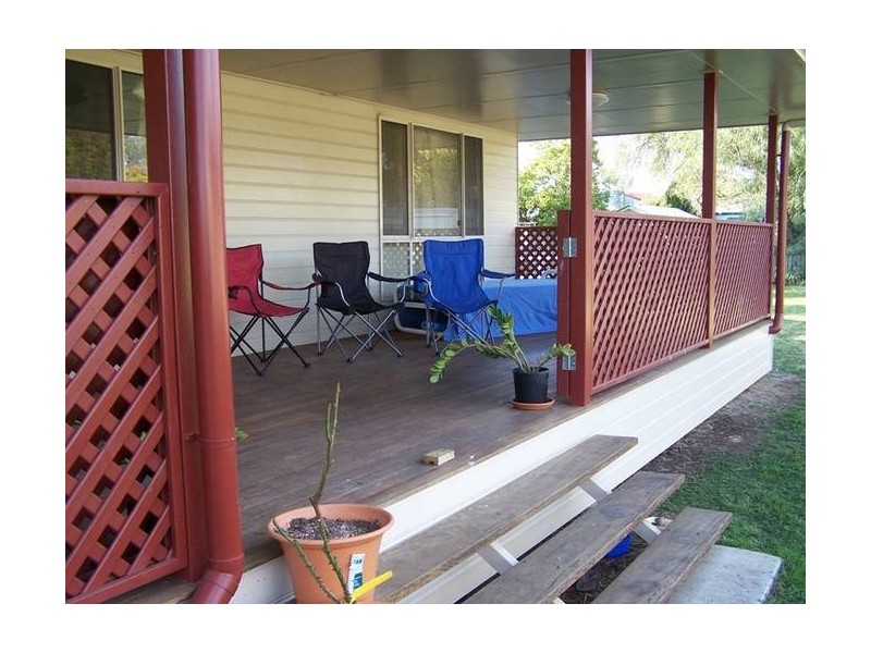 53 William Street, Jandowae QLD 4410