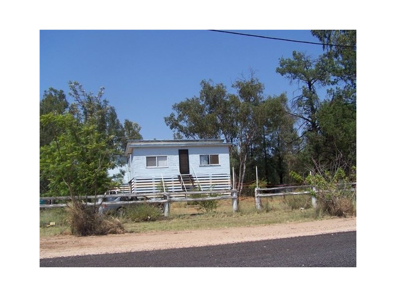 24 Forrest Street, Chinchilla QLD 4413