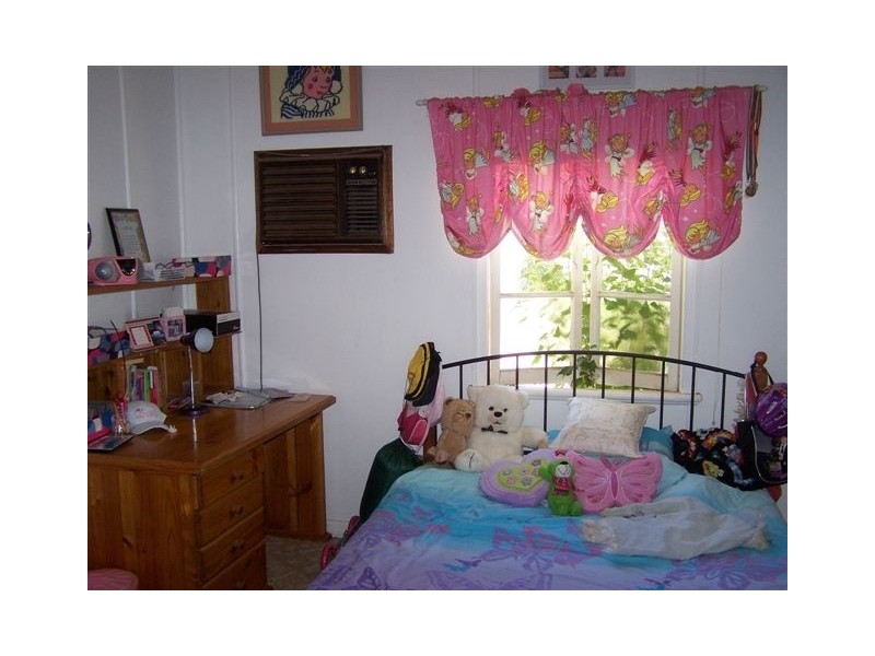 17 Evans Street, Chinchilla QLD 4413