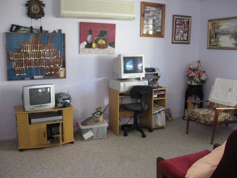 13 Warren Street, Chinchilla QLD 4413