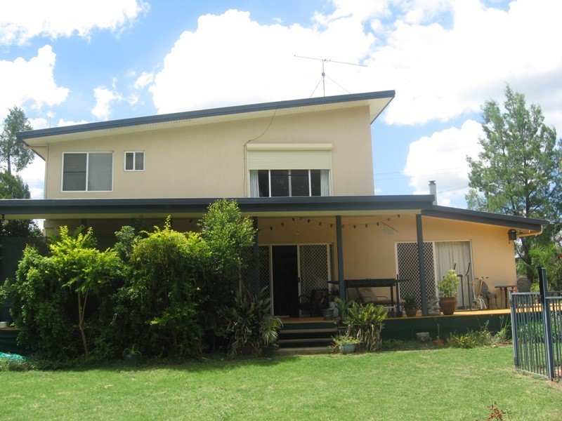 68 North Street, Chinchilla QLD 4413